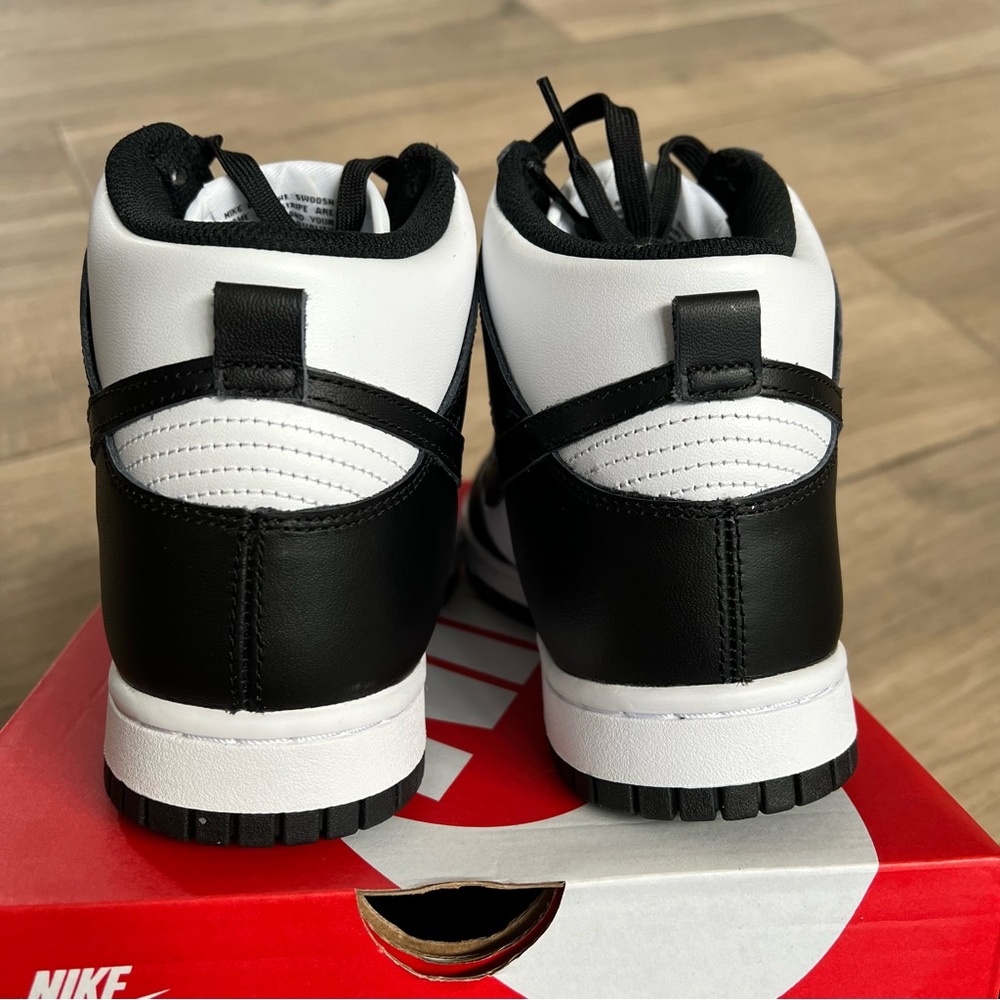 Nike Dunk High Retro - Picture 7 of 8